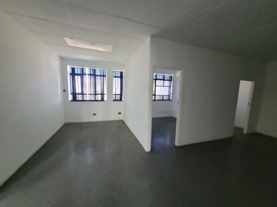 To Let commercial Property for Rent in Elsies River Industrial Western Cape